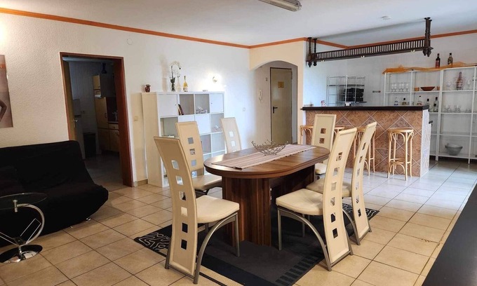 Schillingsfuerst Apartment | Ferienwohnung/app. für 4 Gäste mit 140m² in Schillingsfürst