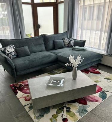 Untermunkheim Apartment | Ferienwohnung am Storchennest