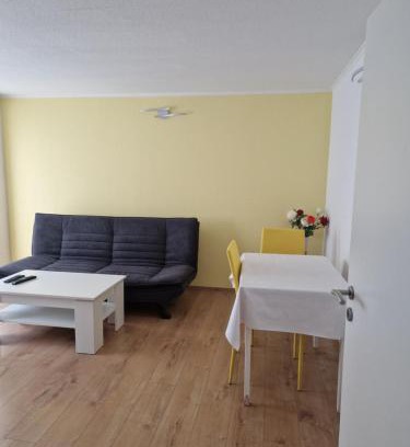 Lang-Gons Apartment | Ferienwohnung am Waldrand