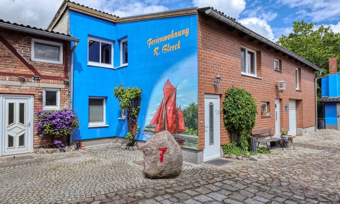 Ribnitz Apartment | Ferienwohnung RibnitzDamgarten