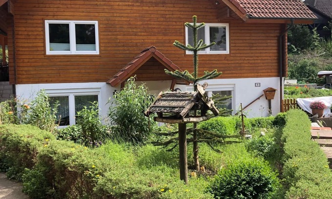 Guster Apartment | Ferienwohnung Edith ,wandern, Angeln, Schwimmen,radfahren,hunde Willkommen,