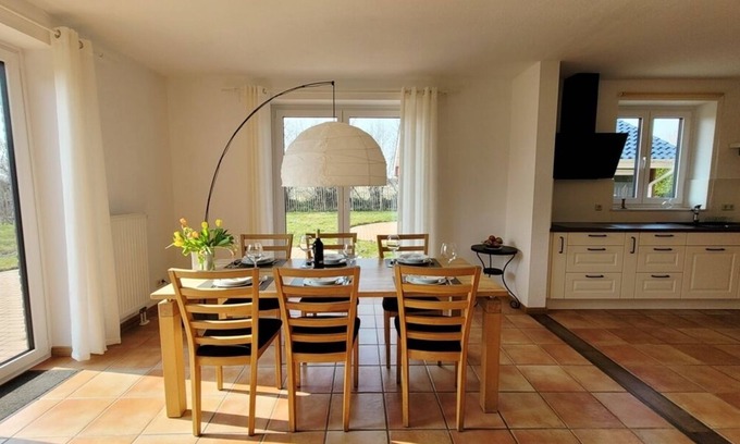 Kronsgaard House | Ferienwohnung Fuglesang in Kronsgaard mit Eingezäuntem Gartenbereich für Hunde!