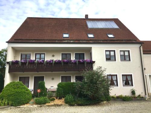 Ehekirchen Apartment | Ferienwohnung Heigemeir