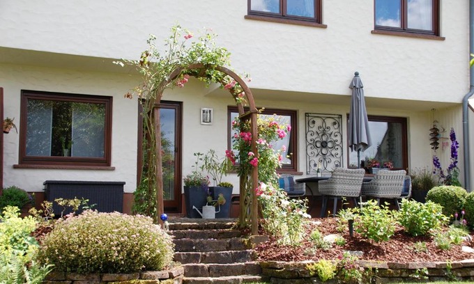 Osburg Apartment | Ferienwohnung Hoffmann