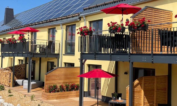 Feilitzsch Apartment | Ferienwohnung im Chaletstil Ährenglück 70 qm Wellness Fitness Sauna Bergrödelhof