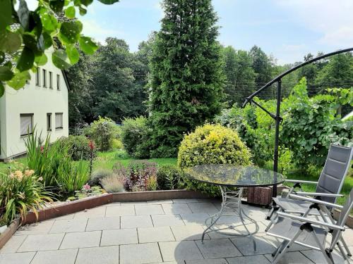 Langenweißbach Apartment | Ferienwohnung im grünen Muldental