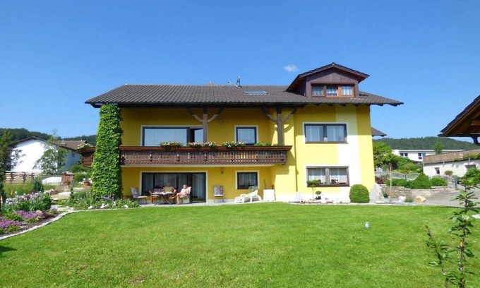 Gleissenberg Apartment | Ferienwohnung in einem Kurort in Waldnähe