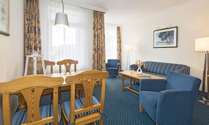 Seebad Bansin Apartment | Ferienwohnung in Strandlage mit Sonniger Terrasse und Tollem Blick zum See