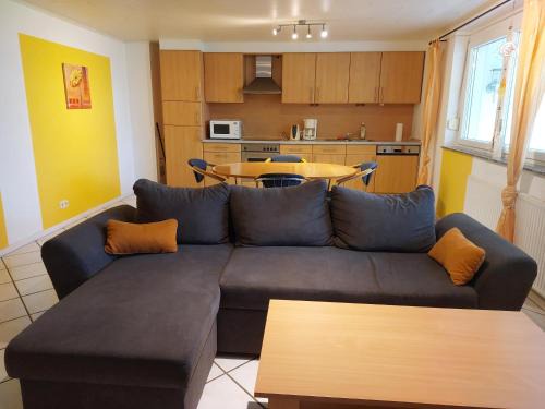 Wahlheim Apartment | Ferienwohnung Knobloch