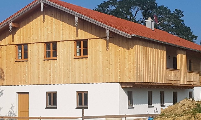 Warngau Apartment | Ferienwohnung Lehner Hof - Ferienwohnung
