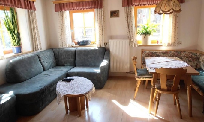 Schoeder Other | Ferienwohnung Links Ebenerdig - Ferienwohnung Pausch; Hatzl
