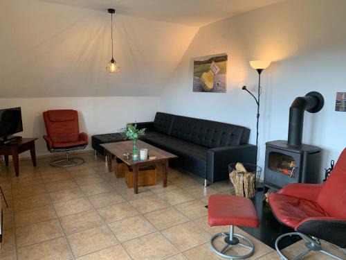 Feriendorf Frankenau Apartment | Ferienwohnung Lix direkt am Waldrand