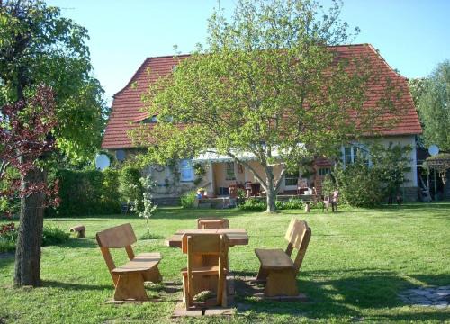 Lebus Apartment | Ferienwohnung Marienkäfer