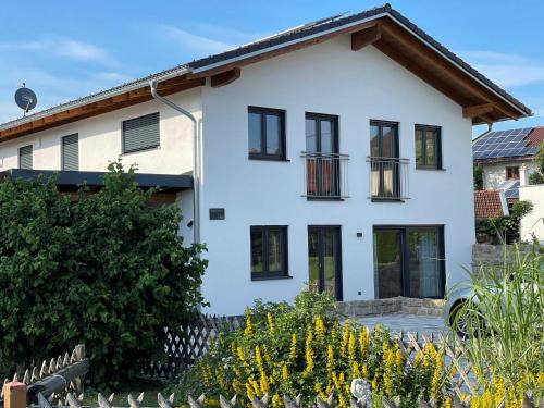 Traunreut Apartment | Ferienwohnung Matzing