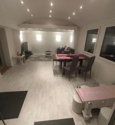 Jesewitz Apartment | Ferienwohnung mit großem Garten