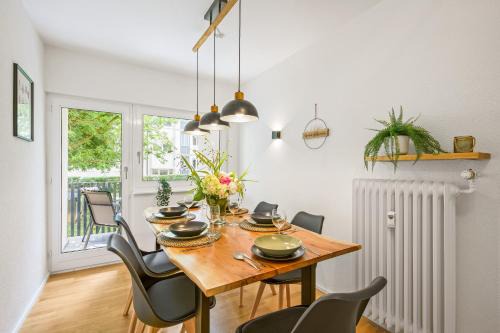 Heilbronn Apartment | Ferienwohnung Neckarblick Heilbronn