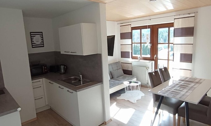 Habischried Apartment | Ferienwohnung Nr. 3 mit Balkon