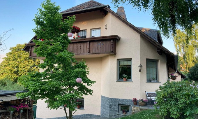 Greiz Apartment | Ferienwohnung Prüfer