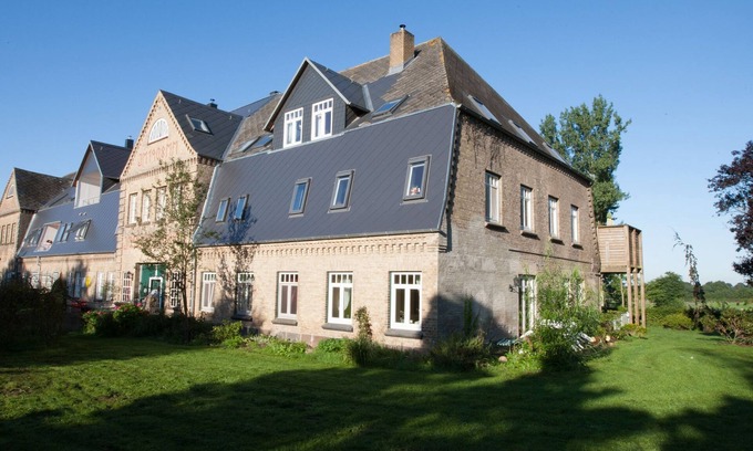 Gueby Apartment | Ferienwohnung Seetraum - Hof Eckhorst