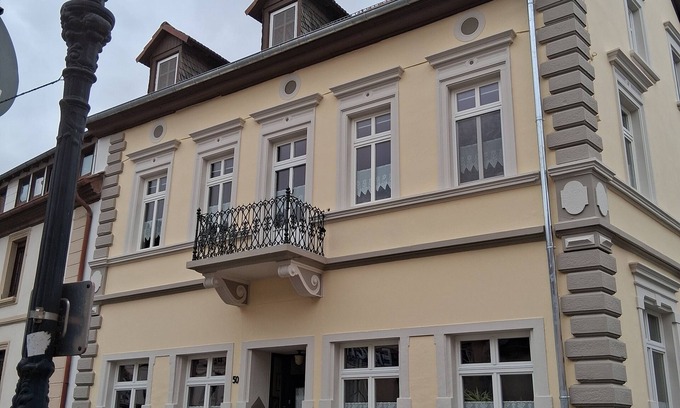 Wolfstein Apartment | Ferienwohnung Seinerzeit - Erholung Finden im Herzen von Wolfstein