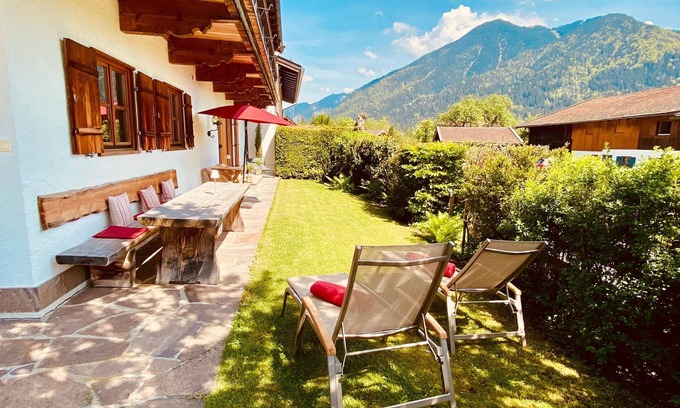 Enterbach Apartment | Ferienwohnung Zirbenchalet