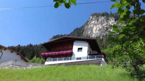 Hoarberg Apartment | Ferienwohnung Zuppinger