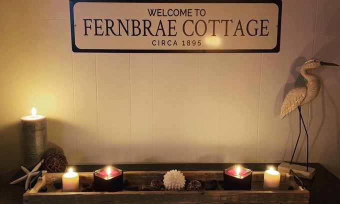 Rideau Lakes House | Fernbrae Retreat at Chaffey’s Lock