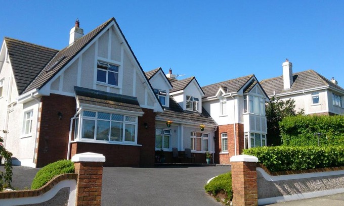 Tramore Bed & Breakfast | Fernhill House Tramore B&B