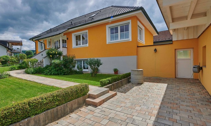 Strullendorf Apartment | FEWO Geisbergblick