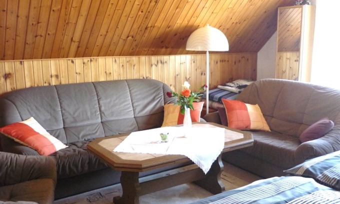 Soerup Apartment | FeWo Lorenzen - Lorenzen: Vacation apartment and double room near the south lake