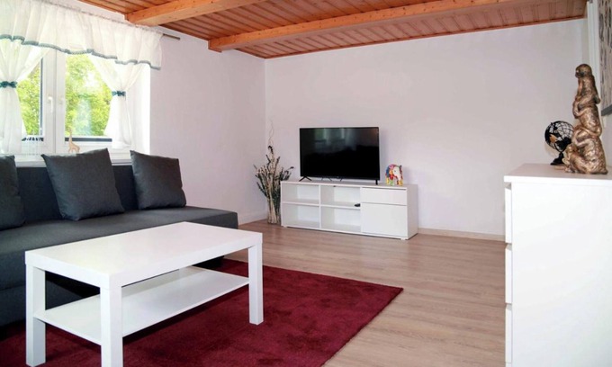 Oberlungwitz Apartment | FeWo-schiefe-Marie