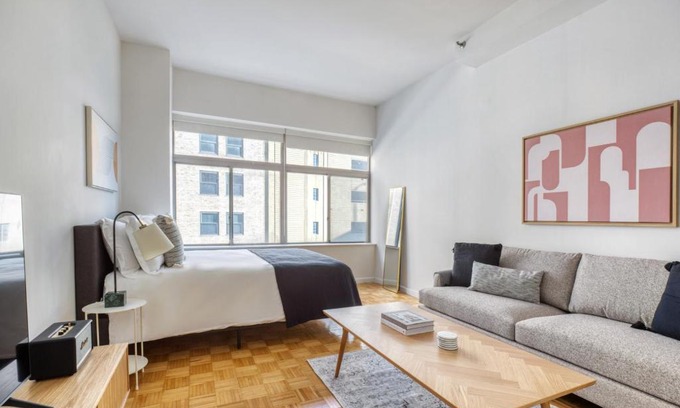 Financial District Apartment | FiDi studio w gym doorman nr Freedom Tower NYC-1090