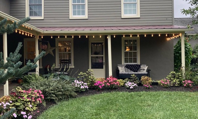 Harleysville House | Fieldstone Farmhouse Guest Suite