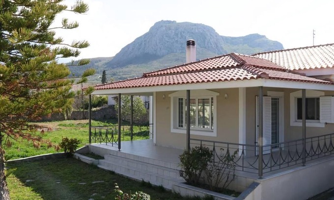 Archea Korinthos Villa | Fina's House
