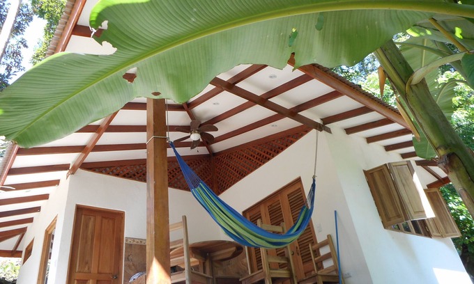 Cocles House | FINCA ARDILLA, ecolodge with swimming pool, for nature lovers.