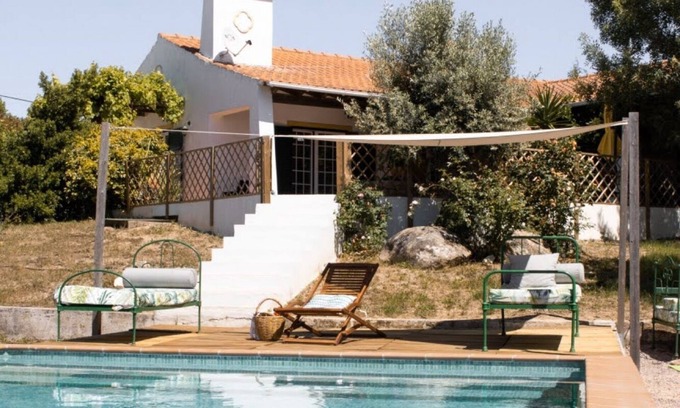 Vimieiro Villa | Finca 'Casa do Vagar' with Pool & Wi-Fi