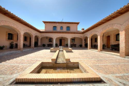 Los Yebenes Villa | FINCA EL PIRUETANO