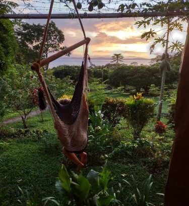 Santa Cruz Cabin | Finca Mystica