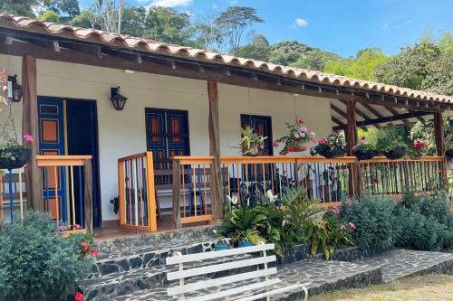 Jerico House | Finca Sierra Luz