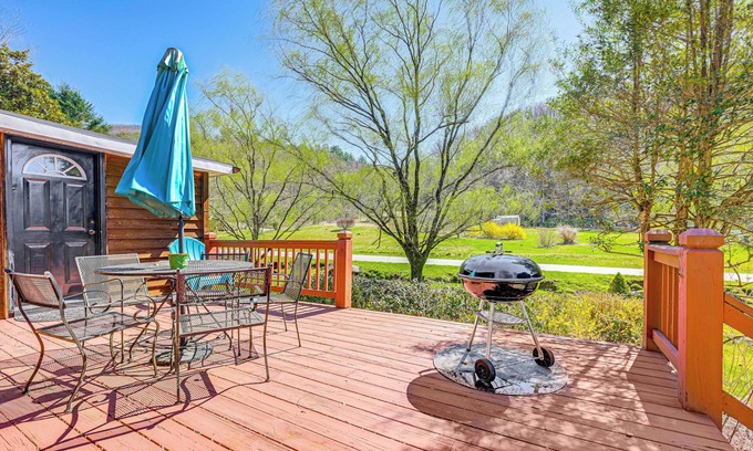 Robbinsville Cabin | Fire Pit & Decks: Creekside Cabin in Robbinsville
