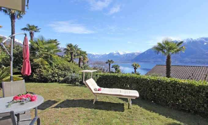 Locarno Apartment | First floor apartment with private garden in small residence above Locarno.