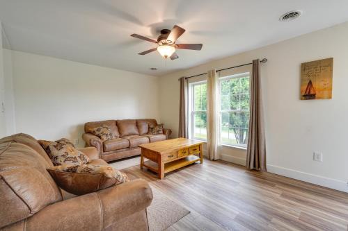 Dewart House | Fish, Hunt and Hike Pet-Friendly Home in Allenwood