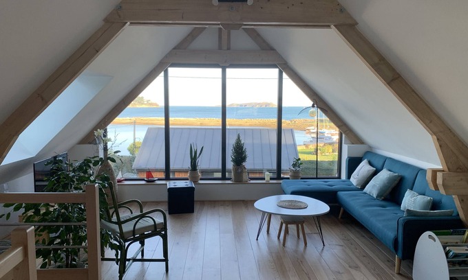 Louannec House | Fisherman's house, 5p, facing the sea, Perros-Guirec Bay