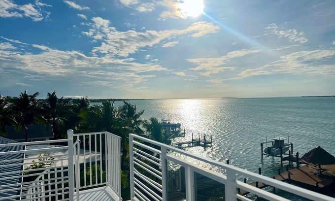 Rock Harbor House | Fishermans Dream! Waterfront Bay/Ocean Access - Monthly Discounts Available!