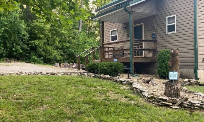 Cape Fair House | Fishermen and Family’s Lakeside Nature Retreat