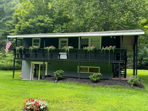 Cambra House | Fishing Creek