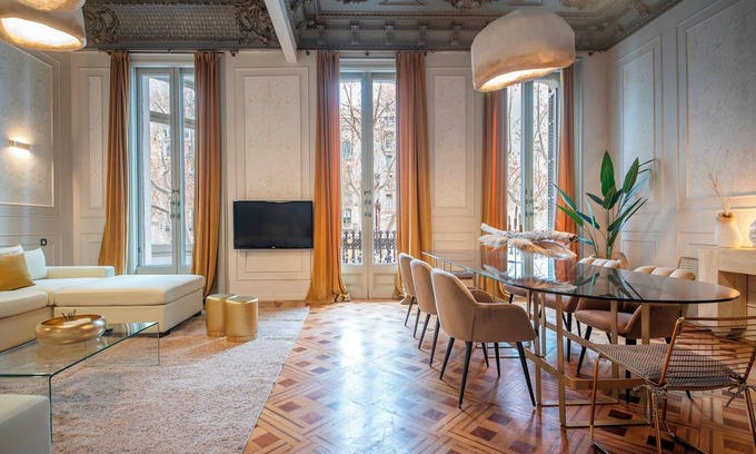 Eixample Apartment | Five bedroom apartment with terrace Paseo de Gracia - You Stylish