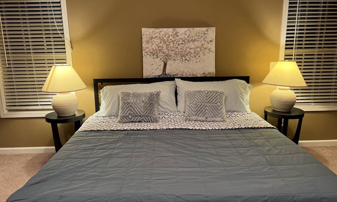 Clarksville House | Five Stars Luxury Clean Home