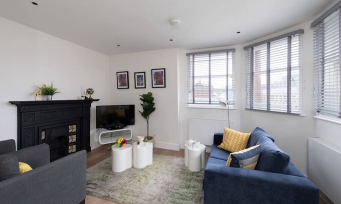 Chinatown Apartment | Flat 4 · home.ly – Central London Apartment West End