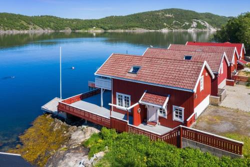 Bodo House | Flott sjøhus rett ved Saltstraumen